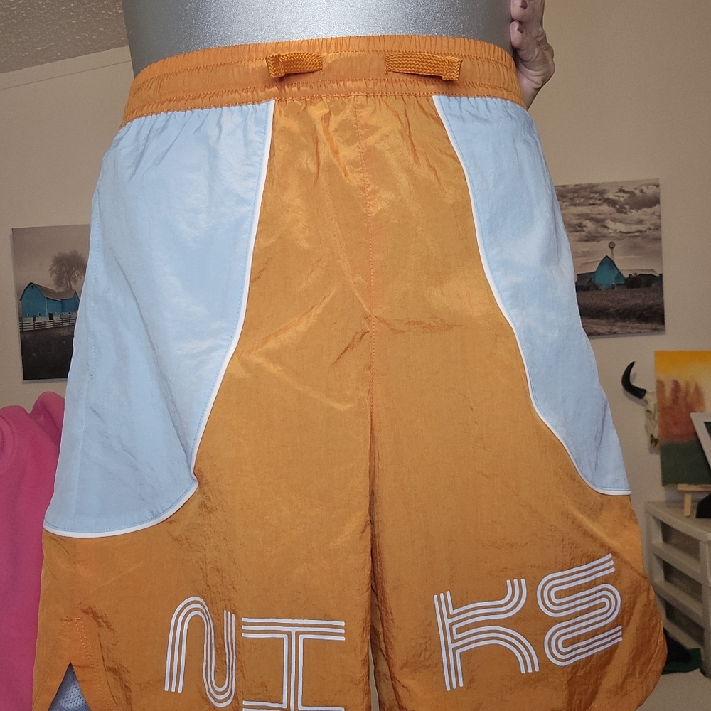 Nike Boys Large NWT